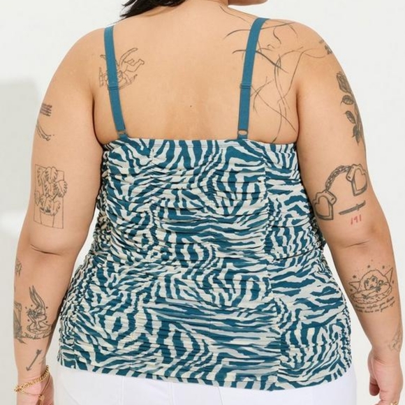 Torrid plus animal print mesh shirred square neck cropped camisole, 2XL,… - Picture 5 of 11